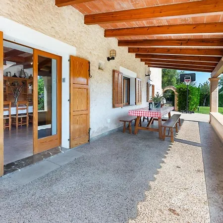 Noble Den Suau בית נופש פוינסה