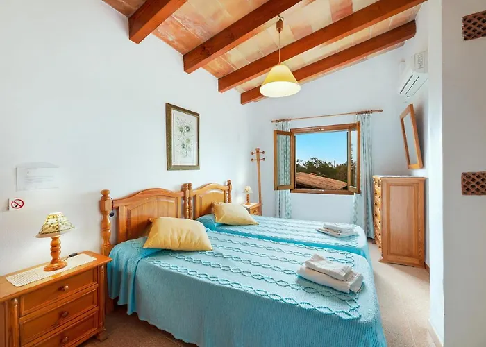 Noble Den Suau Semesterbostad